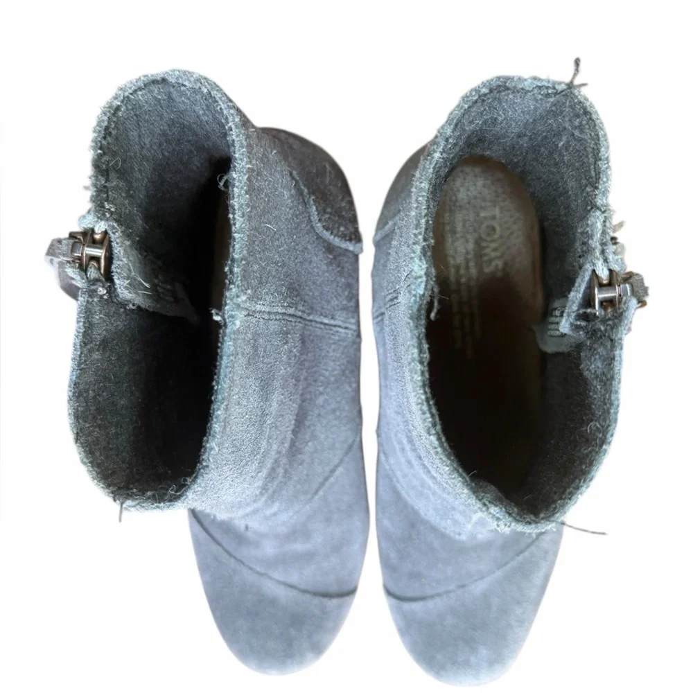 Tom's Dark Grey Suede Desert Wedge High Bootie, like new!